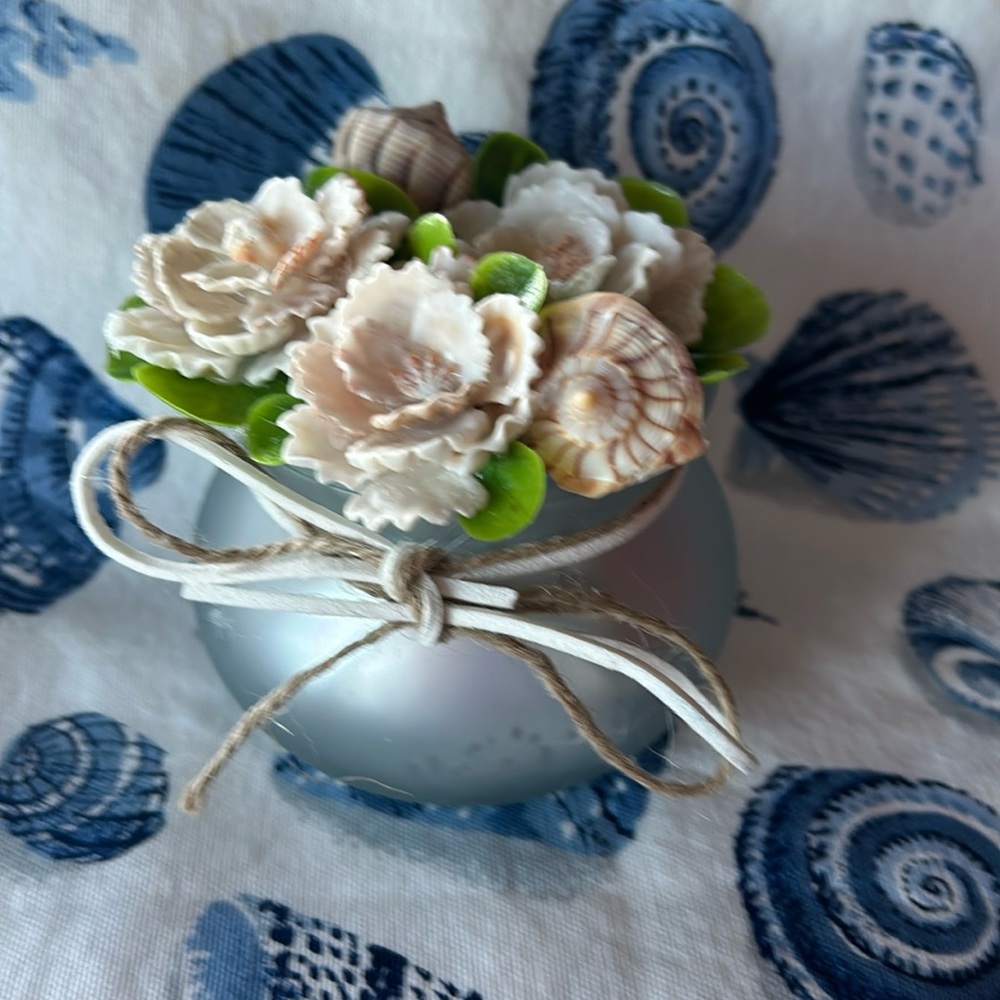 Custom seashell flower arrangement
